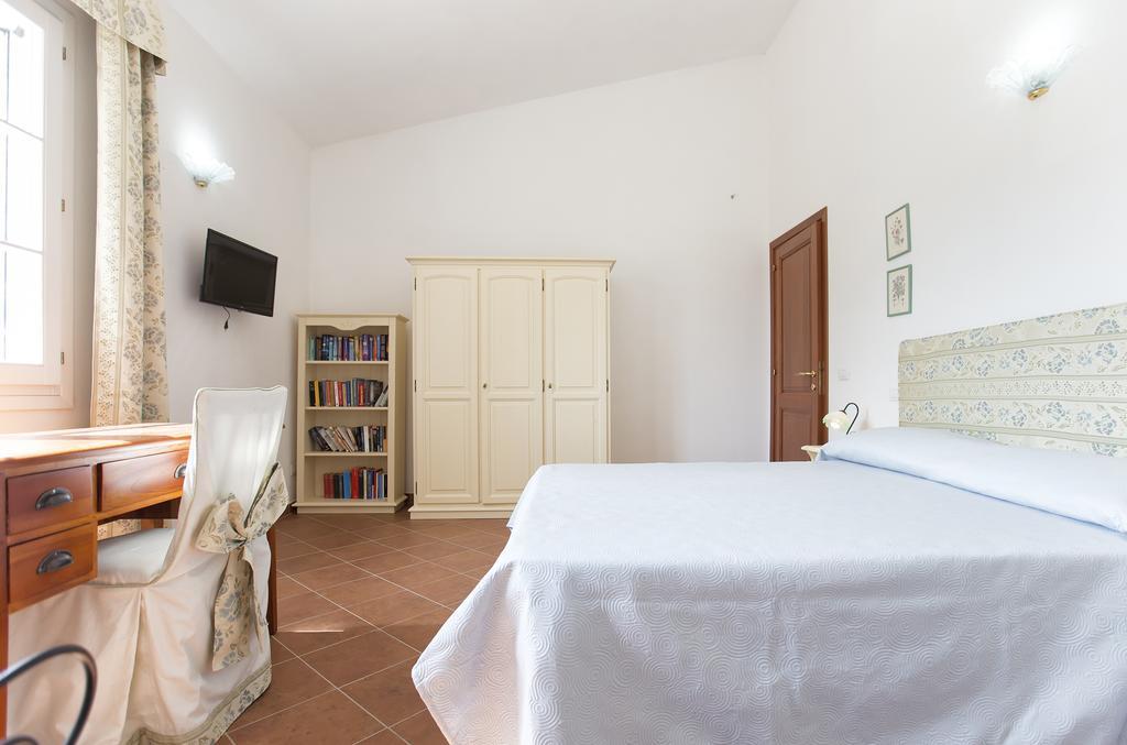 Putifigari Villa Raimonda מראה חיצוני תמונה