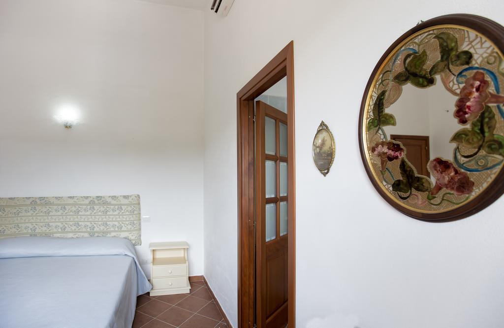 Putifigari Villa Raimonda מראה חיצוני תמונה