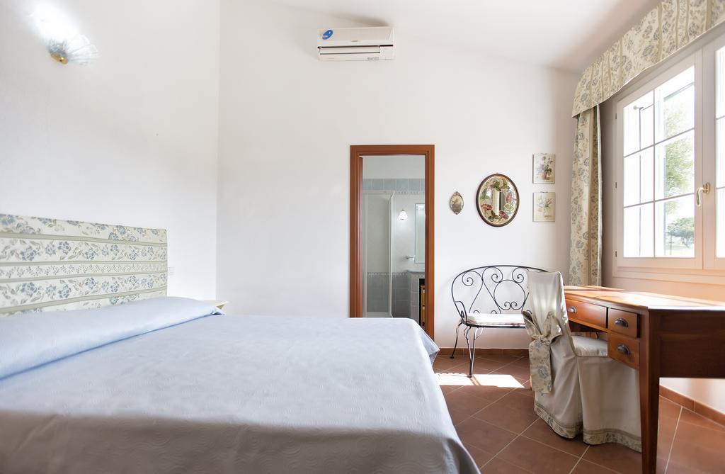 Putifigari Villa Raimonda מראה חיצוני תמונה