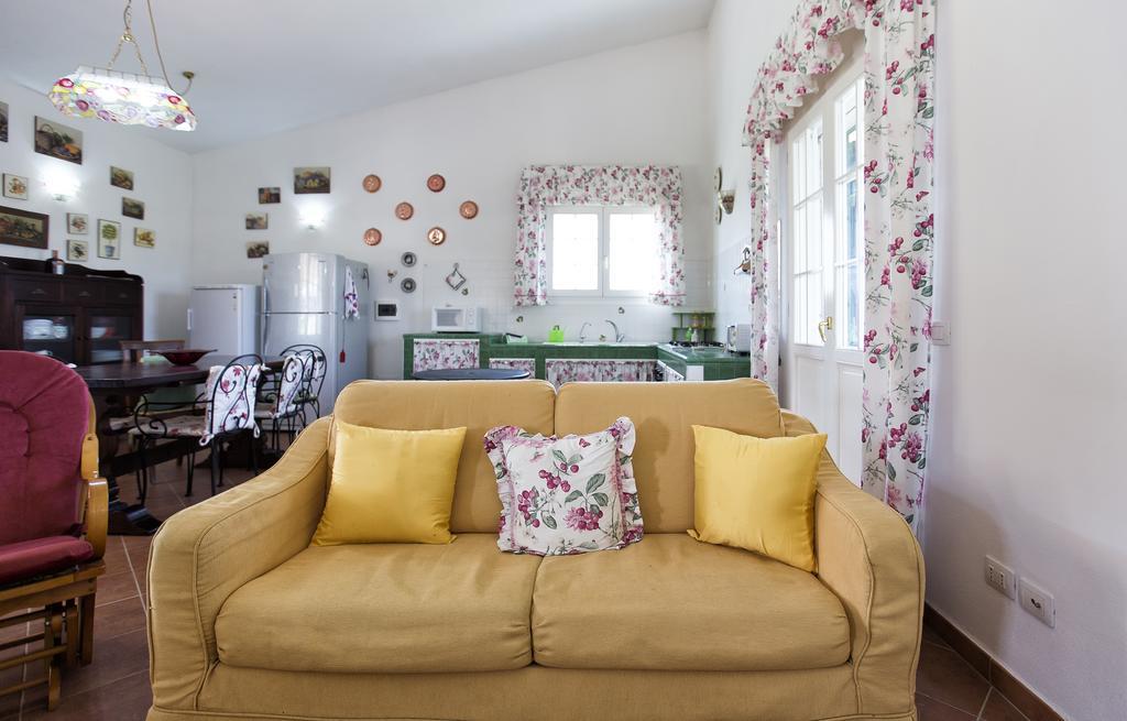 Putifigari Villa Raimonda מראה חיצוני תמונה