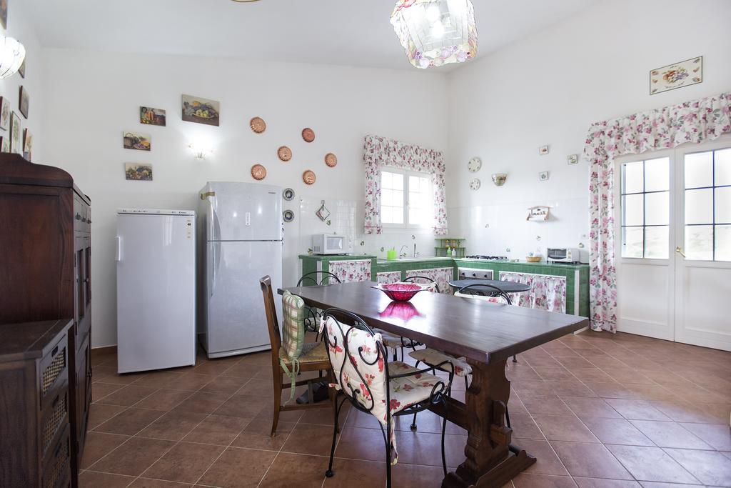 Putifigari Villa Raimonda מראה חיצוני תמונה