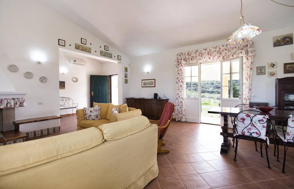 Putifigari Villa Raimonda מראה חיצוני תמונה