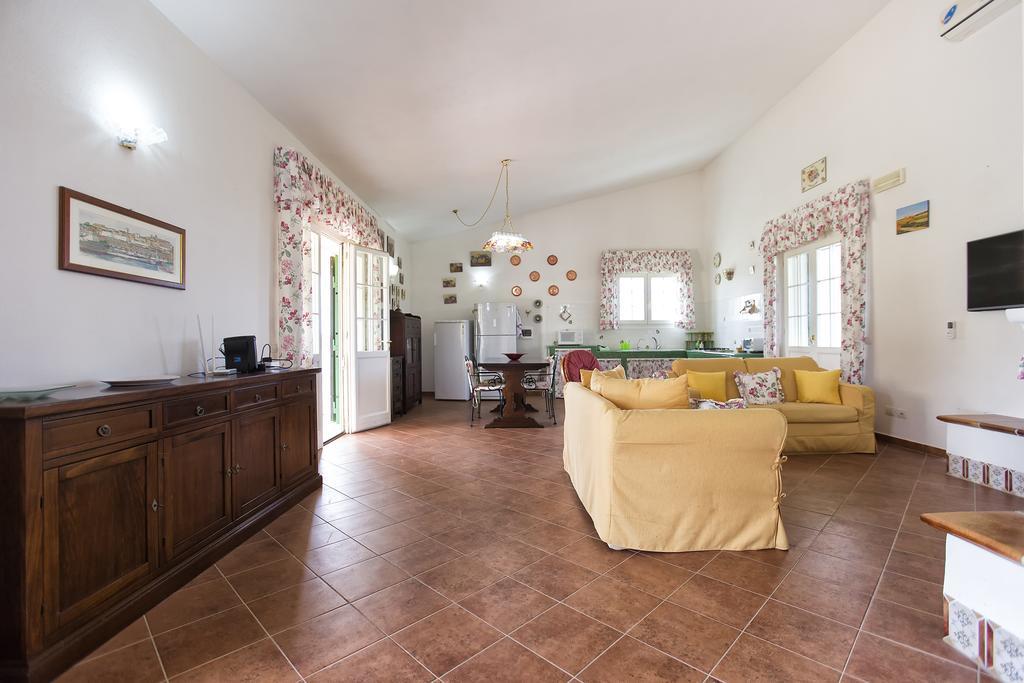 Putifigari Villa Raimonda מראה חיצוני תמונה
