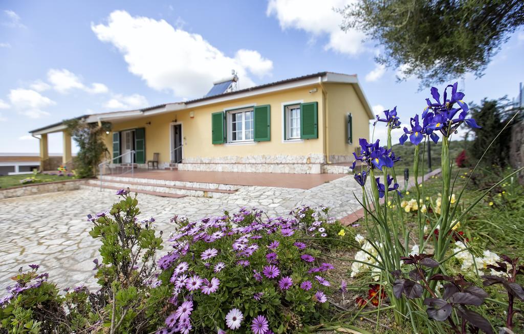 Putifigari Villa Raimonda מראה חיצוני תמונה